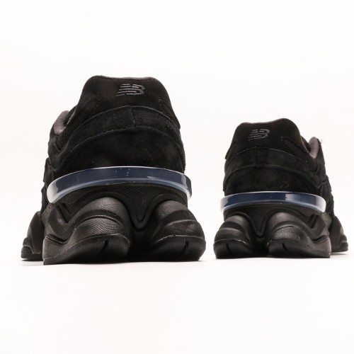 New Balance 9060 Triple Black