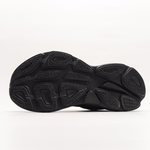 Hoka Bondi 8 (Solid Black)